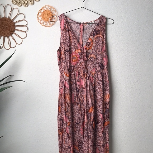 Madewell Lace-Up Ruffle-Hem Midi Dress in Bali Blooms - Picture 4 of 6